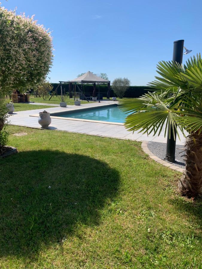 Studio Independant Avec Piscine Et Jardin L'Abergement-Sainte-Colombe Екстериор снимка
